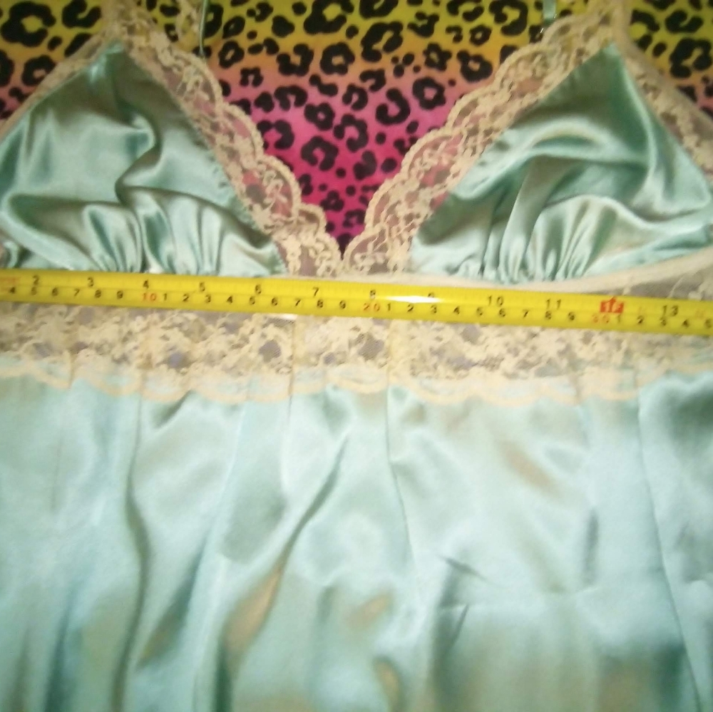 V.S. Ice blue teddy - Picture 4 of 13